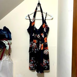 Beautiful flower black short dress